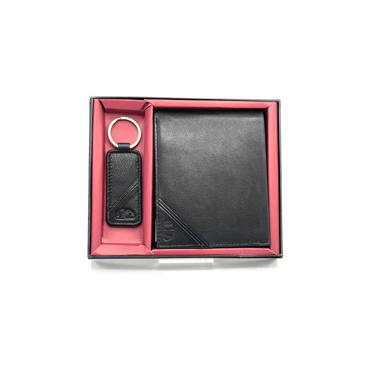 Black Christmas gift ideas, Set of Card Holder and Keychain, Americanino, art. PDK524-PAR for wholesale on Faire1