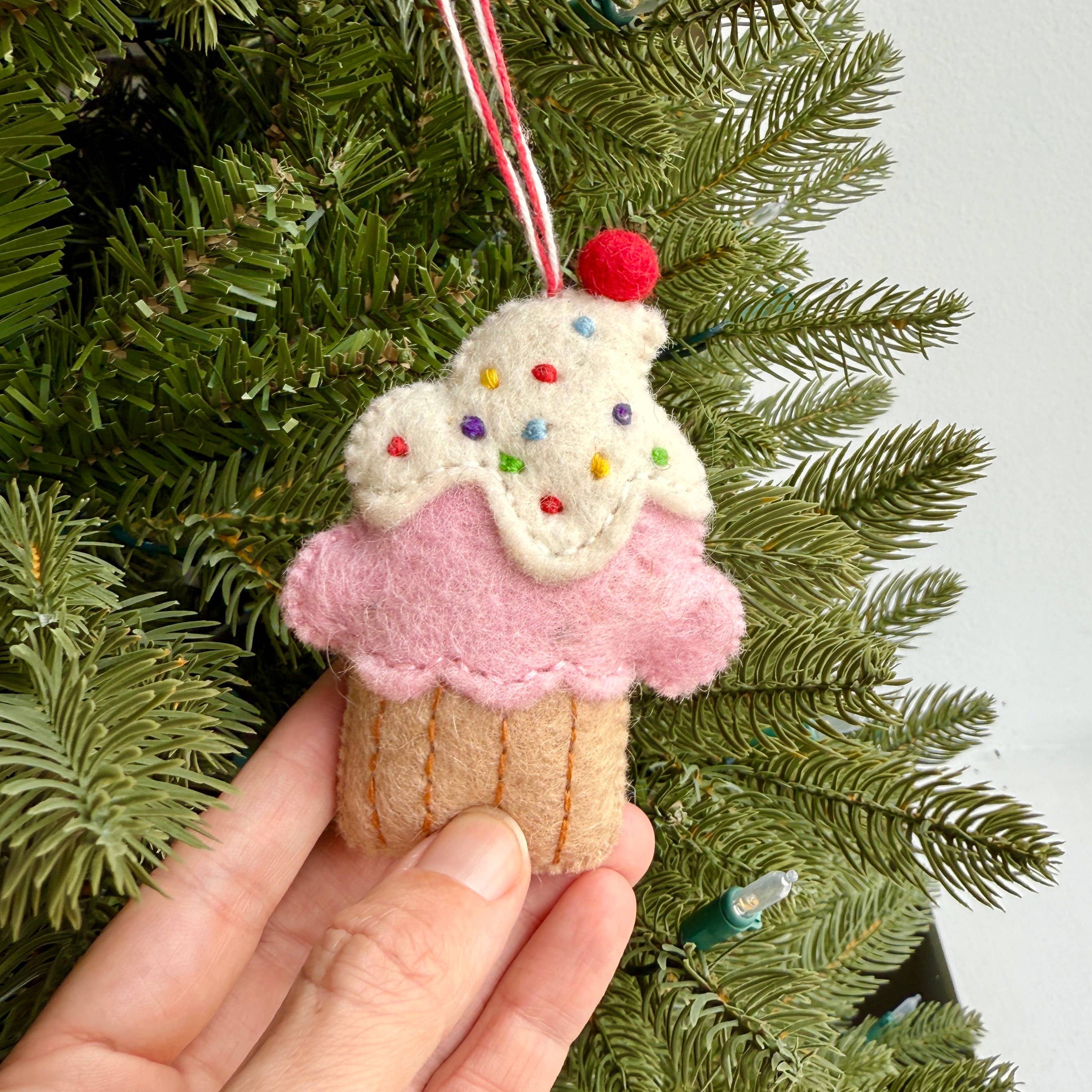 Ornaments 4 Orphans - Wholesale Ornament - Cupcake Felt Wool Christmas Ornament2