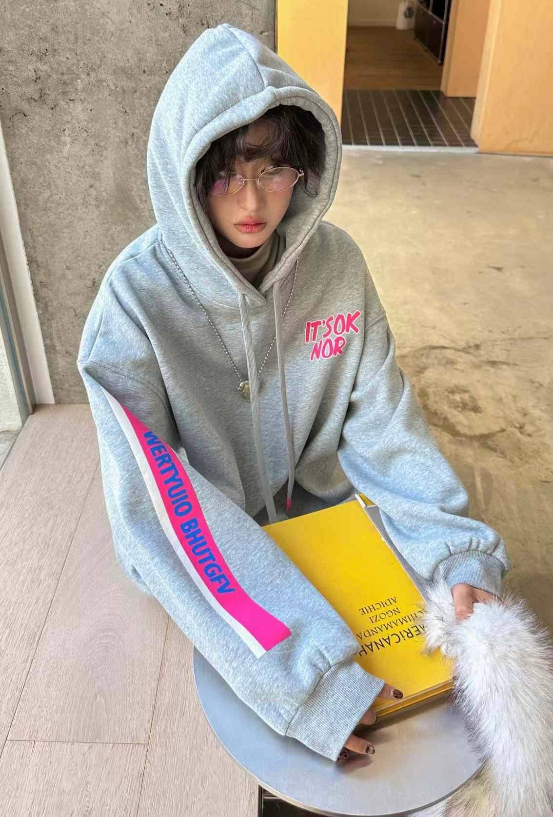 Chilli Girl Collection - Vente Sweat à capuche – femme - Sweat à capuche oversize avec lettres appliquées4