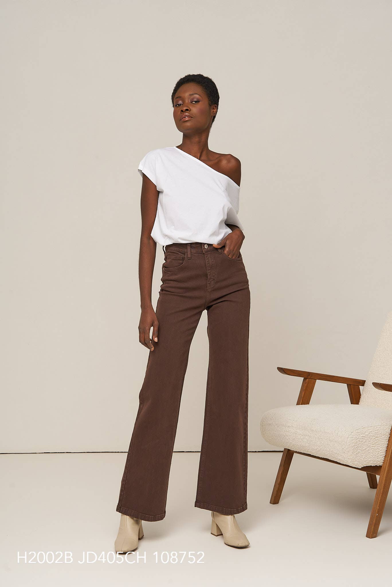 Oraije Paris - Vendita all'ingrosso Jeans - Donna - Jeans Barbara a gamba larga57