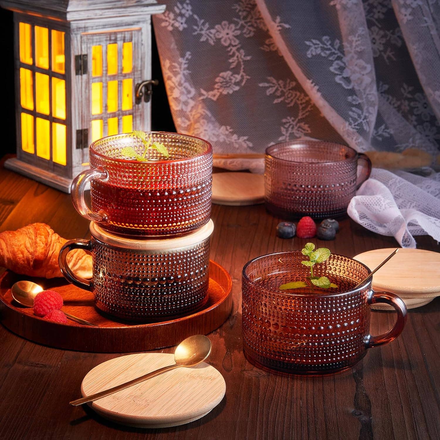 The Wine Savant /  Khen Glassware – Großhandel Kaffeebecher – Hobnail Kaffeebecher-Set im Vintage-Stil aus Glas mit Griffen | Set von3