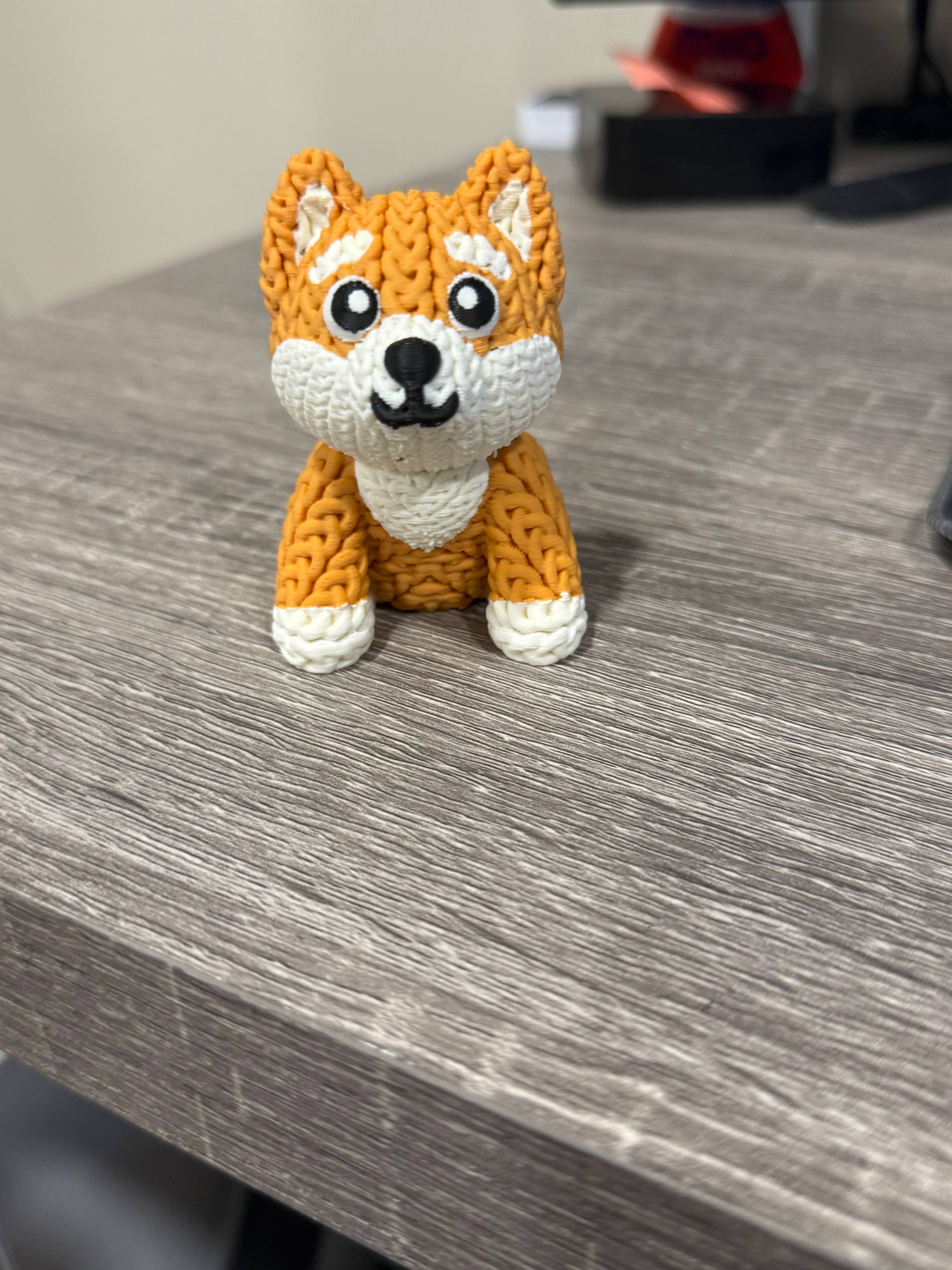 Upstate Design Decor - Vente Figurine décorative - Figurine tricotée imprimée en 3D Shiba Inu - Plusieurs couleurs1