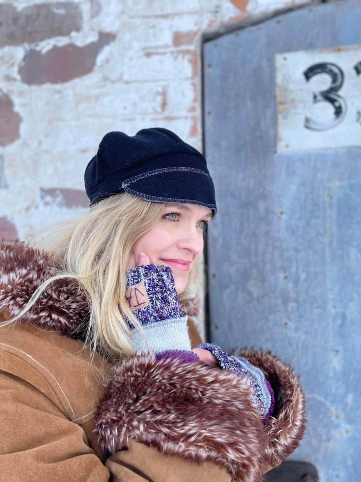 Upcycled Adult Newsboy cap Fleece Black for wholesale by Jax Upcycled