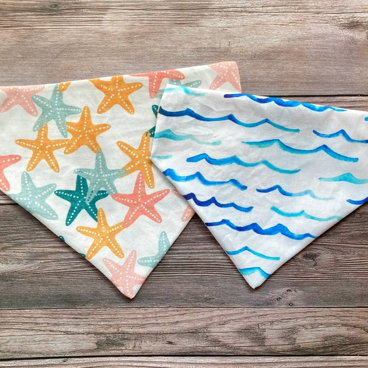 Seashore - Bandana pour animaux fait main | Réversible | Été pour la vente par Jean Claude Van Waffles