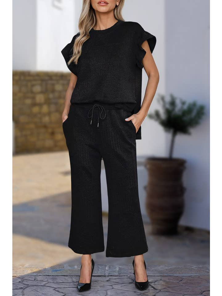 Aapparella - Wholesale Lounge Set - Women's - Ruffled Sleeve Summer Top & Cropped Pants Set | S-XL