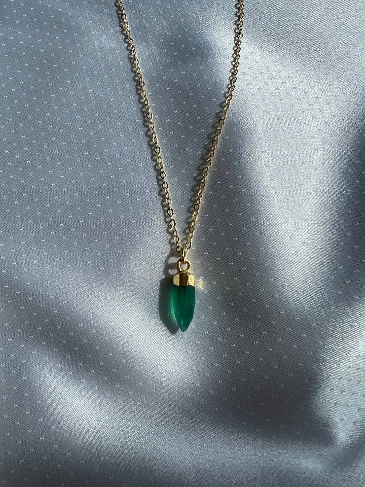 Collier Ayla (pierre émeraude) pour la vente par Starlite By J