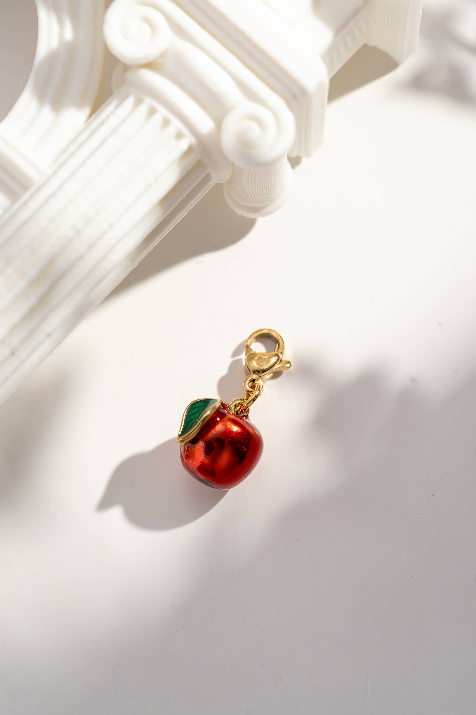 COSMOS - Wholesale Individual Charm/Pendant - Red Apple Pendant in Stainless Steel