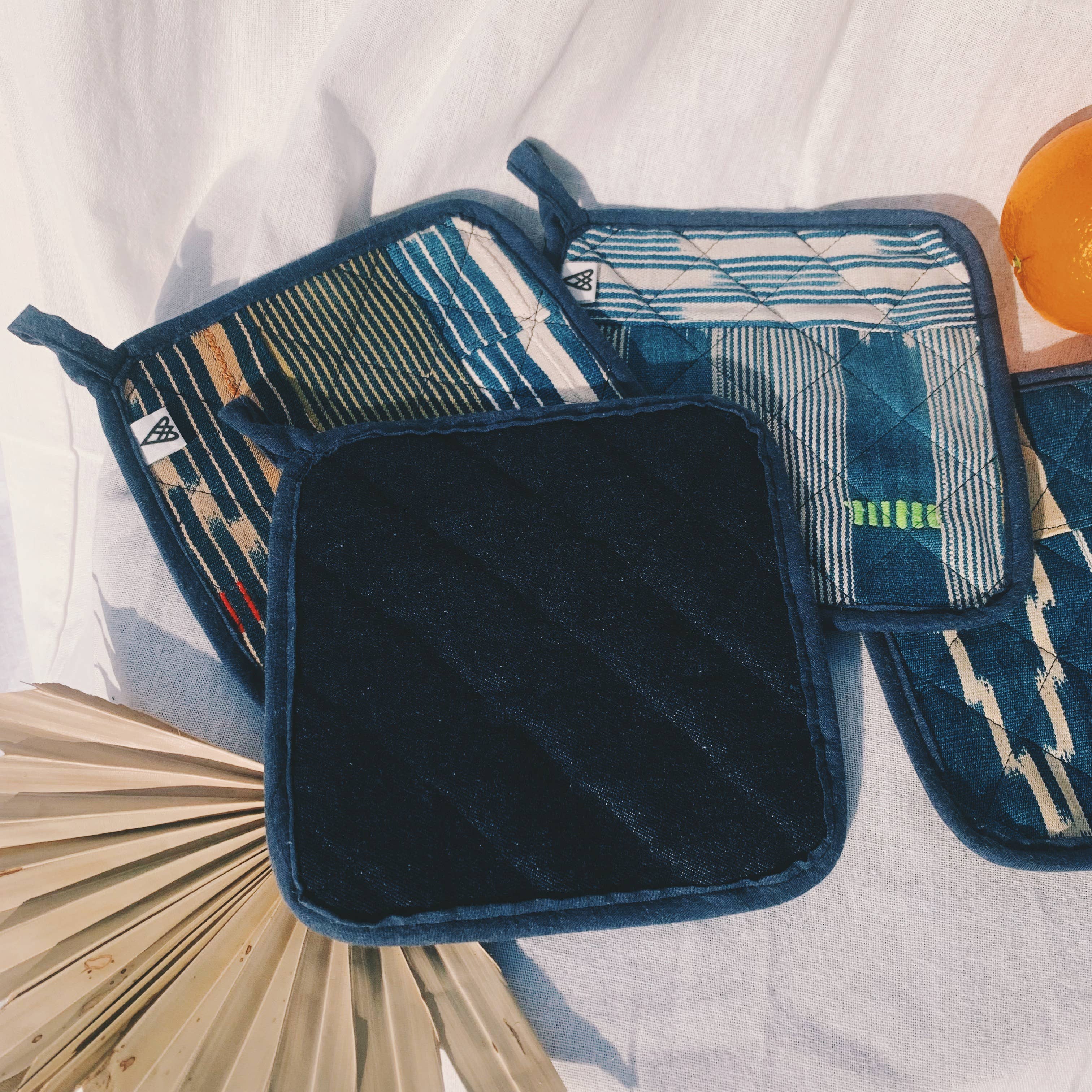 Made - Wholesale Oven Mitt/Pot Holder - Mudcloth Hot Pads4