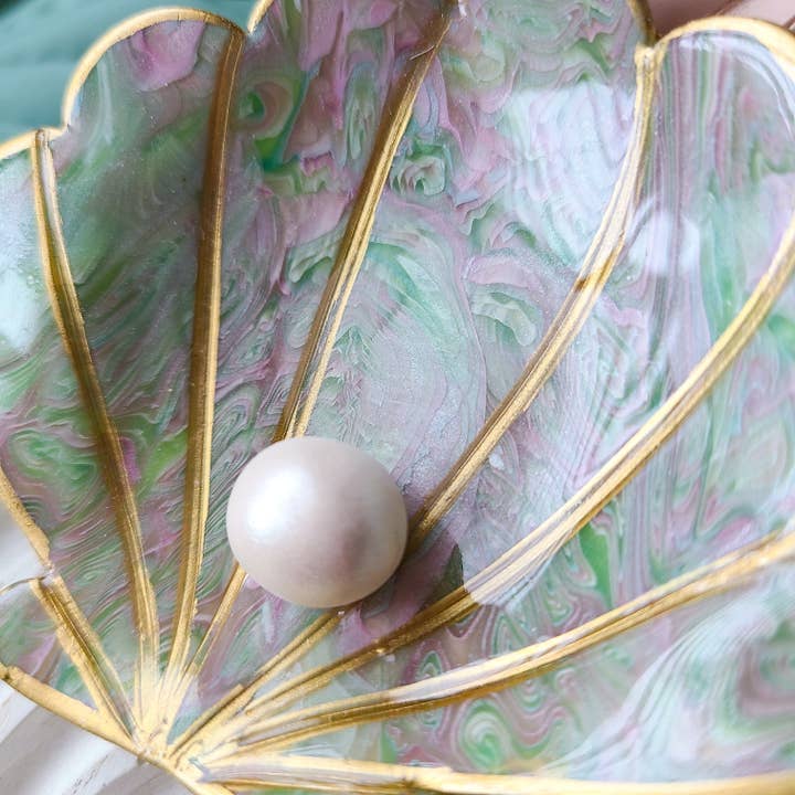 Con Alma Handmade Goods - Wholesale Jewelry Dish - Mermaid Shell Trinket Dish