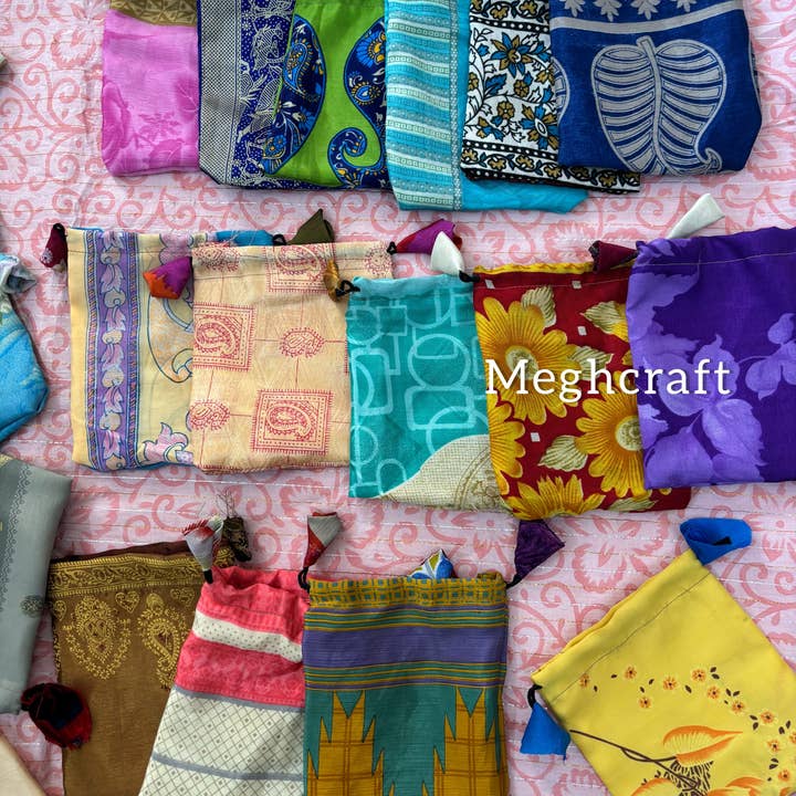 Meghcraft - Wholesale Gift Bag - Upcycled Silk Jewelry pouch-Gift Bag bulk-recycle Silk pouch
