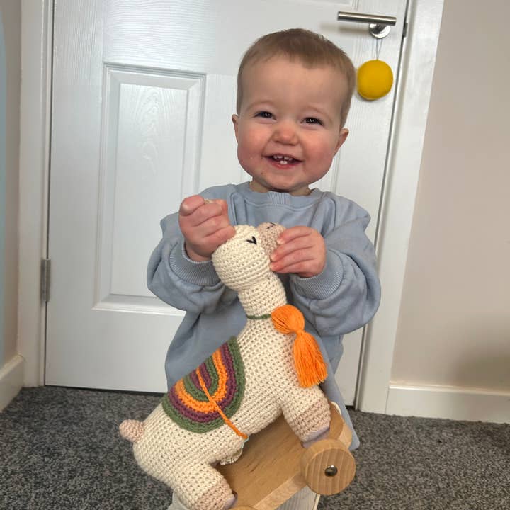 Pebblechild - Wholesale Stuffed/Plush Toy - Kids & Baby - Crochet Baby Toy pull along - llamas natural1