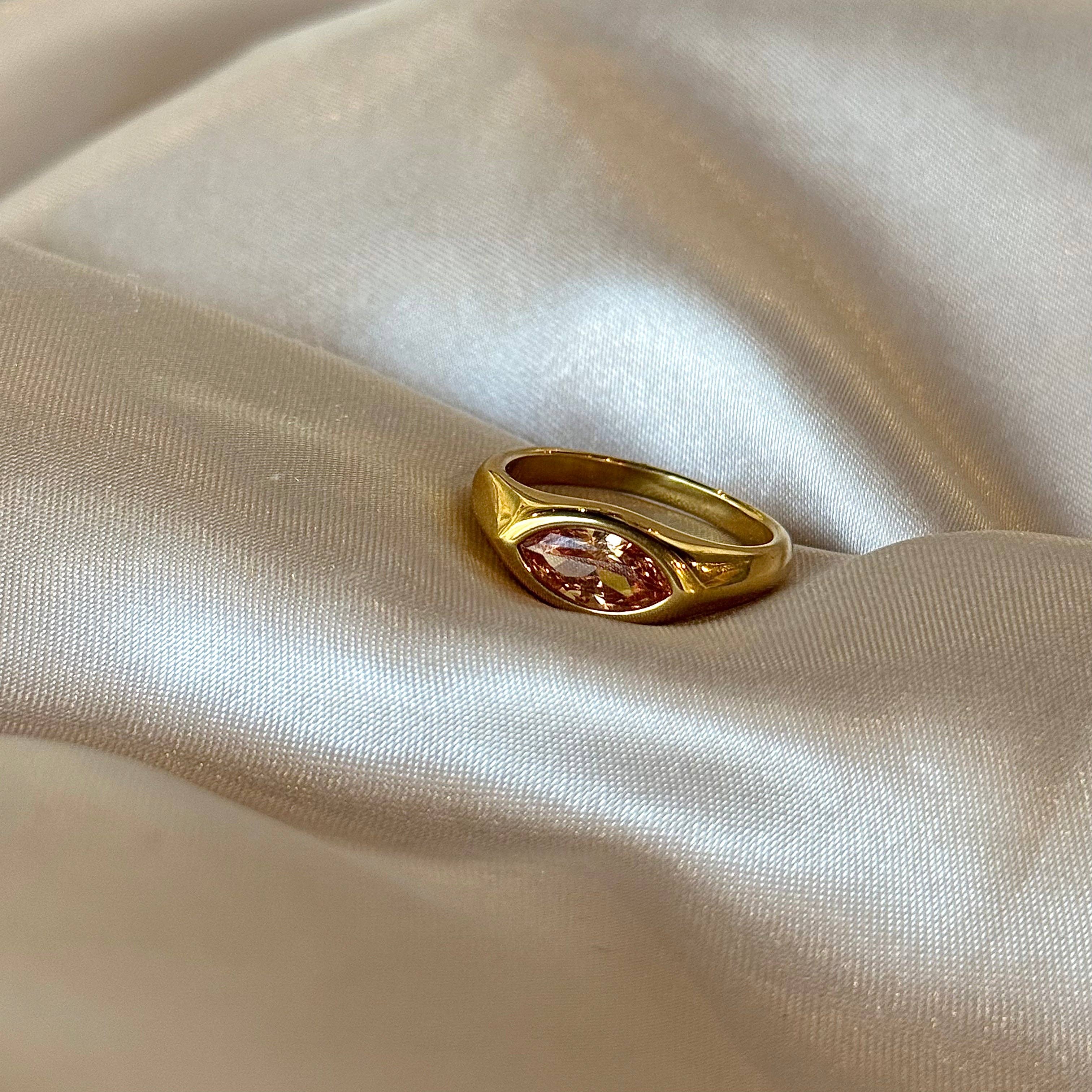 JV Studios Jewellery - Wholesale Cocktail/Statement Ring - Oval Slice Ring