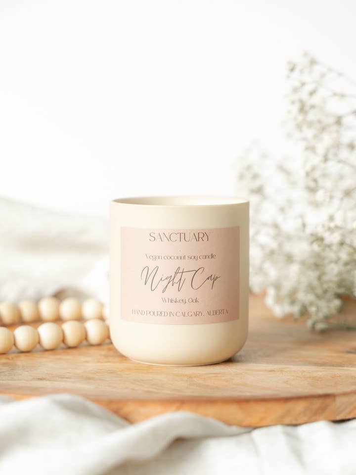 Casquette de nuit pour la vente par Sanctuary