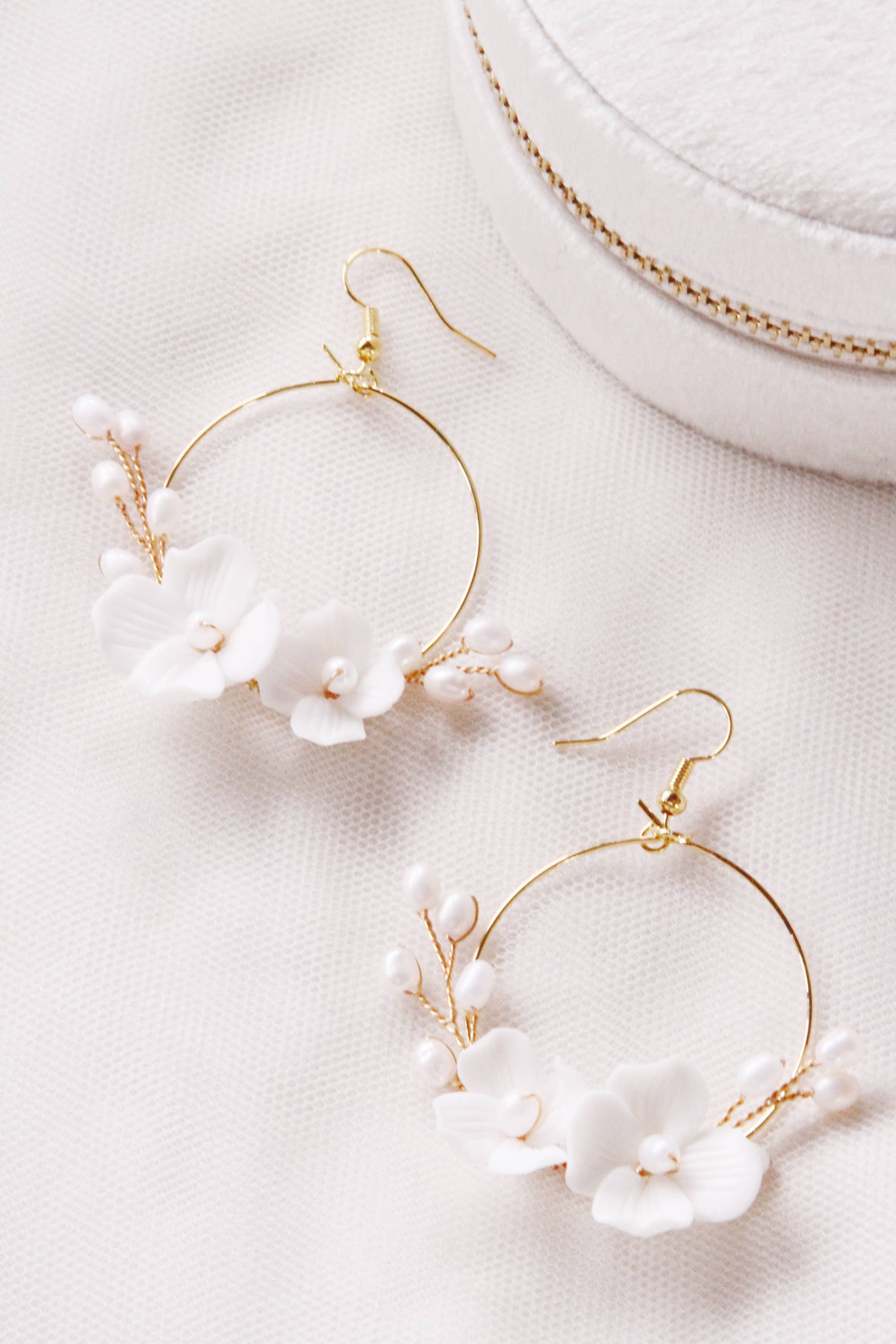 Lily in love - Wholesale Dangle Earrings - “Selene” wedding bridal earrings