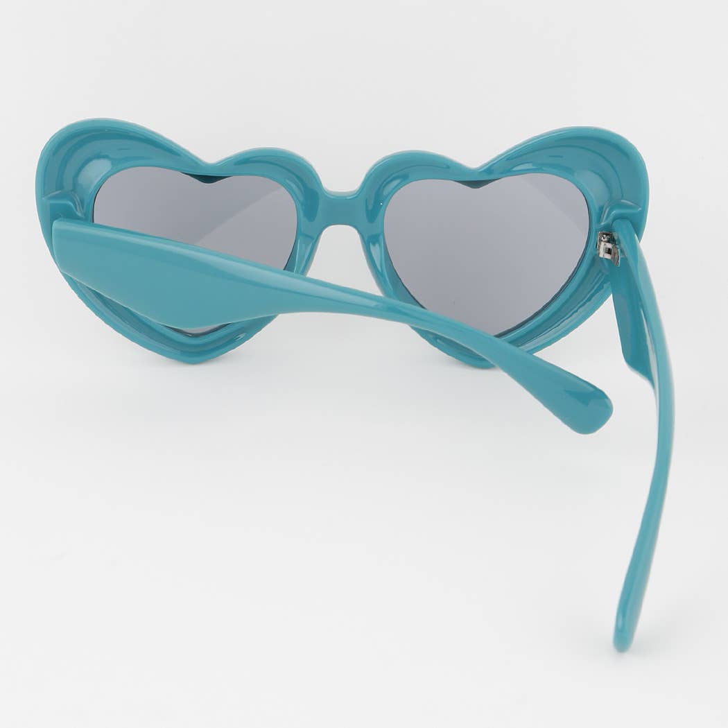 MT Fashionable Sweetheart Sunglasses for wholesale on Faire4