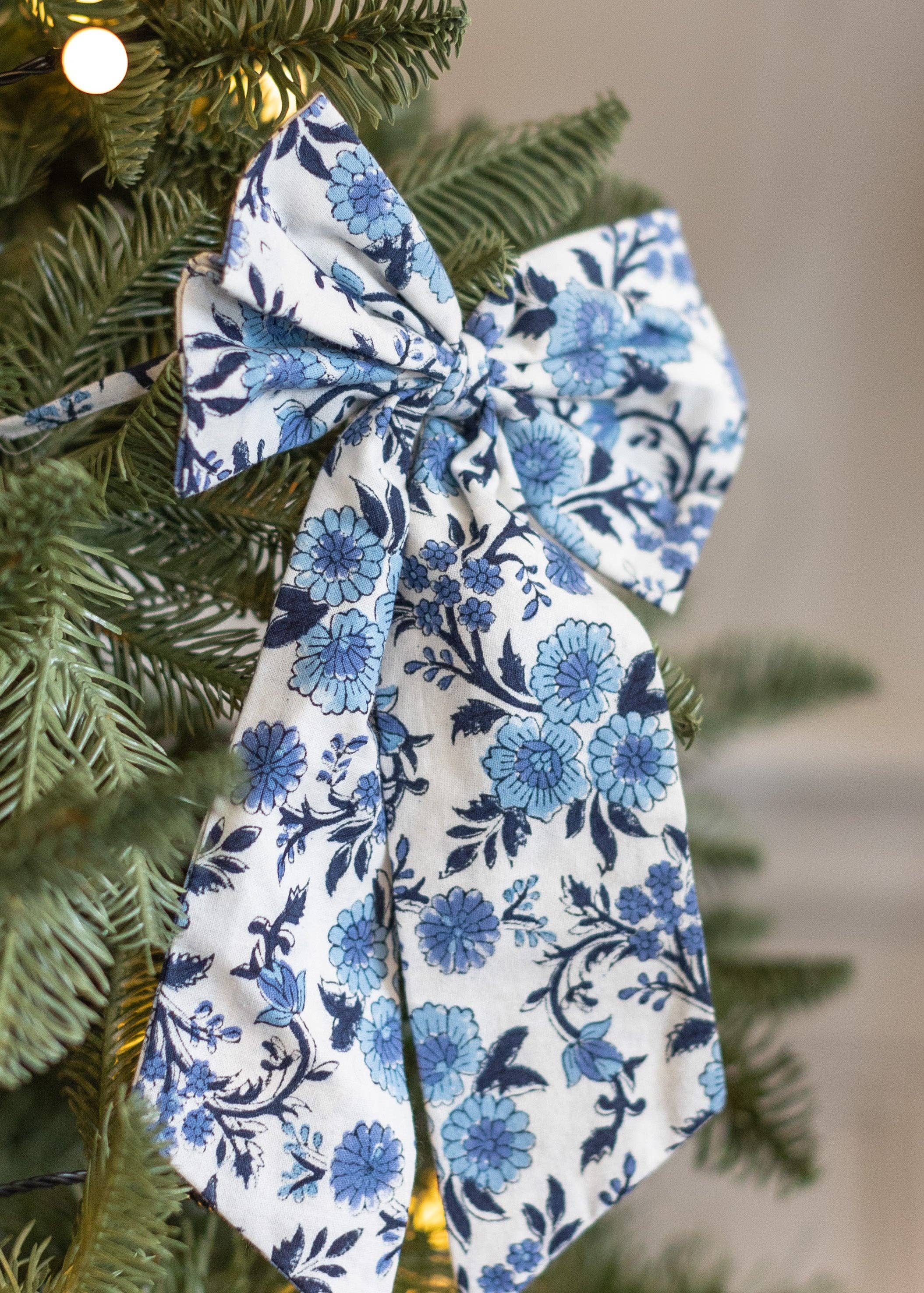 LNH EDIT - Wholesale Bow - Gift Wrapping - Thistle Blue Handmade Bow | Hand Block-Printed Cotton (2 Sizes)2