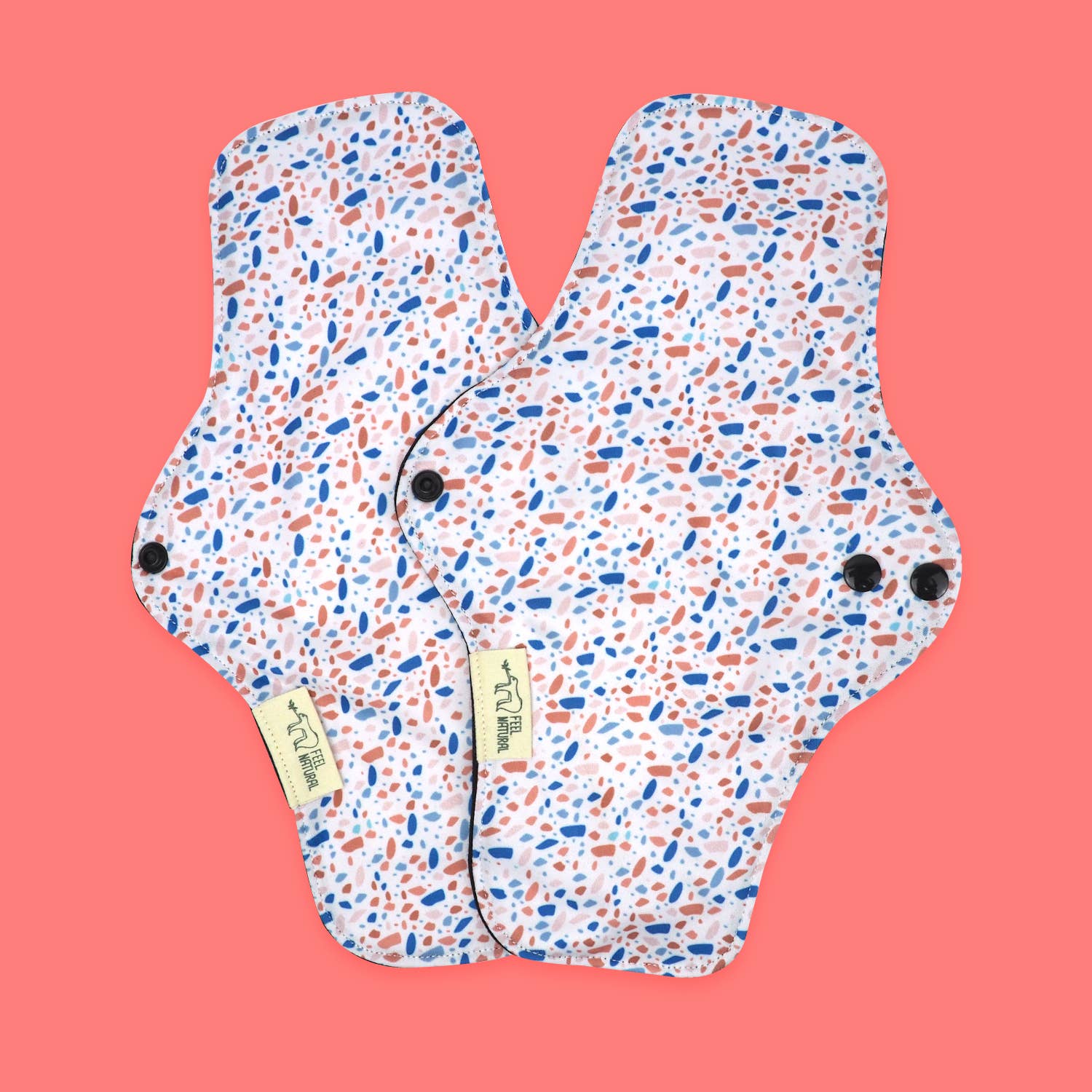 FRENCH TENDANCE - Wholesale Period Underwear - Women's - Set of 2 washable and reusable hygi towels - Abundant flow1