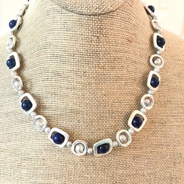 Studio G - Vendita all'ingrosso Collane di perline/perle - Collana Moderna con Perle d'Acqua Dolce e Pietra1