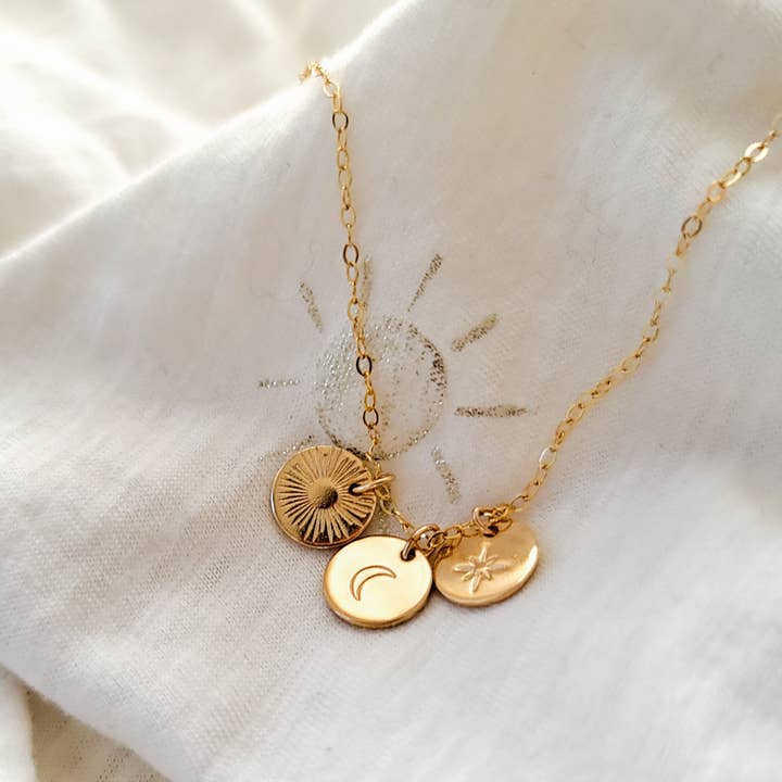 Sol, Månen og Stjerner 9mm Disc halskæde for engroshandel hos GiGisPetals