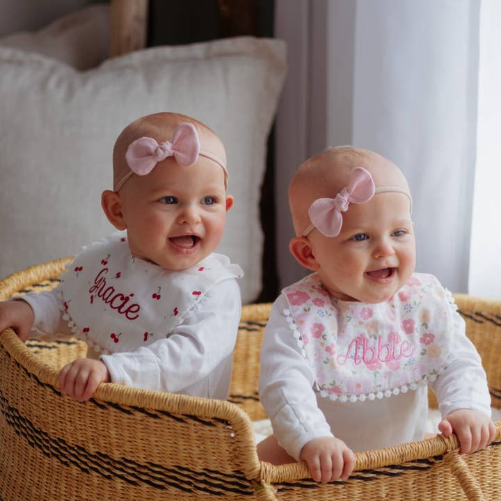 Signature Bows for wholesale by Mae and Rae Bows