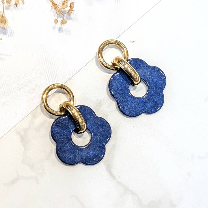 LOLO & YAYA - Wholesale Dangle Earrings - Candida acrylic flower earrings in stainless steel