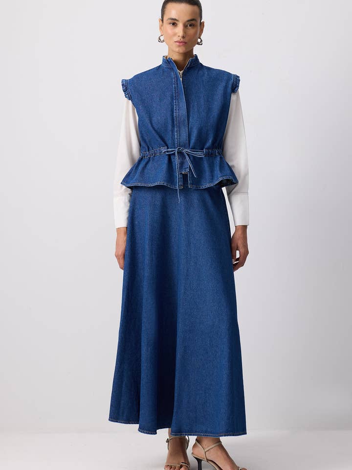 DENIM VEST EN ROK MET TAILLEBAND SET voor wholesale door Touché Privé