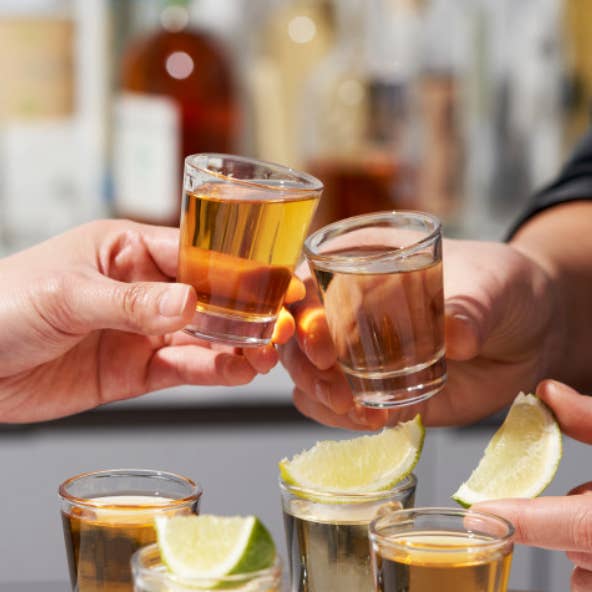 TRUE - Wholesale Shot Glass - Shooter Classic Glass Shot Glasses - 1.5 oz - Set of 6