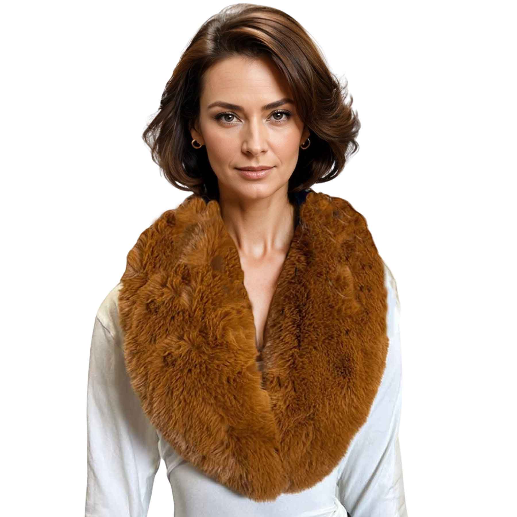 The Magic Scarf Company - Wholesale Fur/Faux Fur Coat - Women's - LC3800 - Faux Fur Collars2