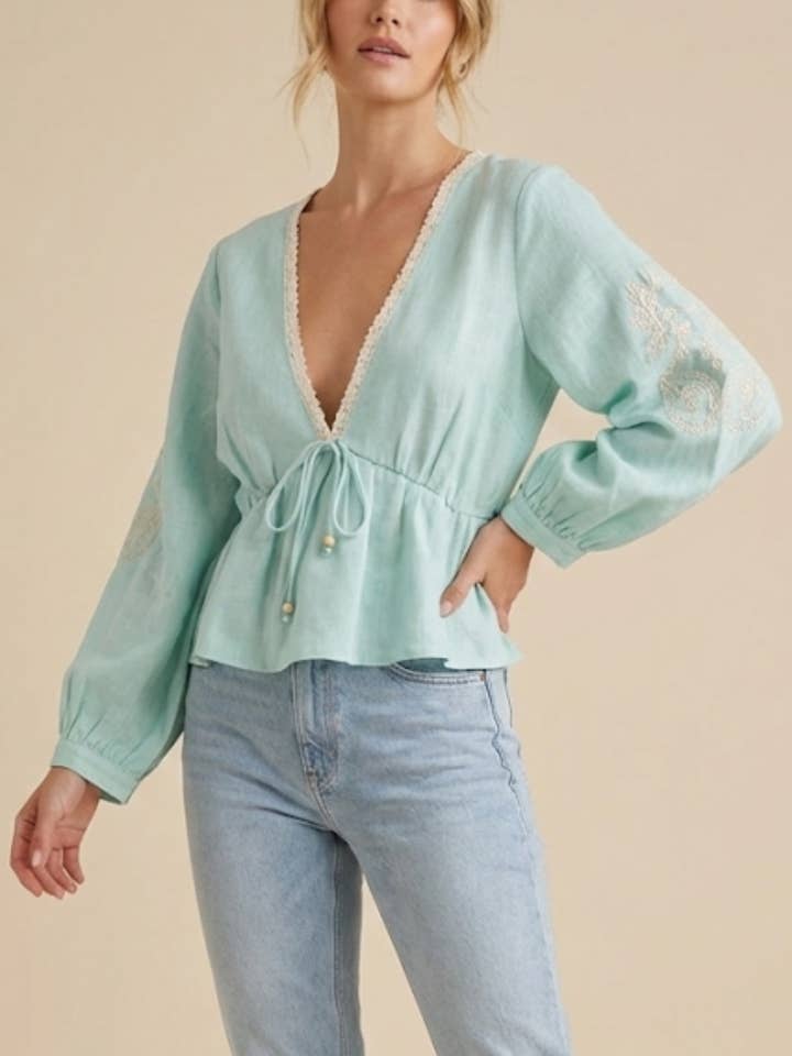 WGHZ99901verde top ligero de manga larga con bordado para venta al por mayor de Lilie Rose