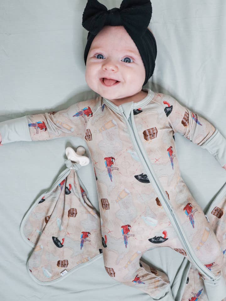 Dream Big Little Co. - Wholesale Security/Cuddle Blanket - Baby - PARROT BAY DREAM LOVEY5