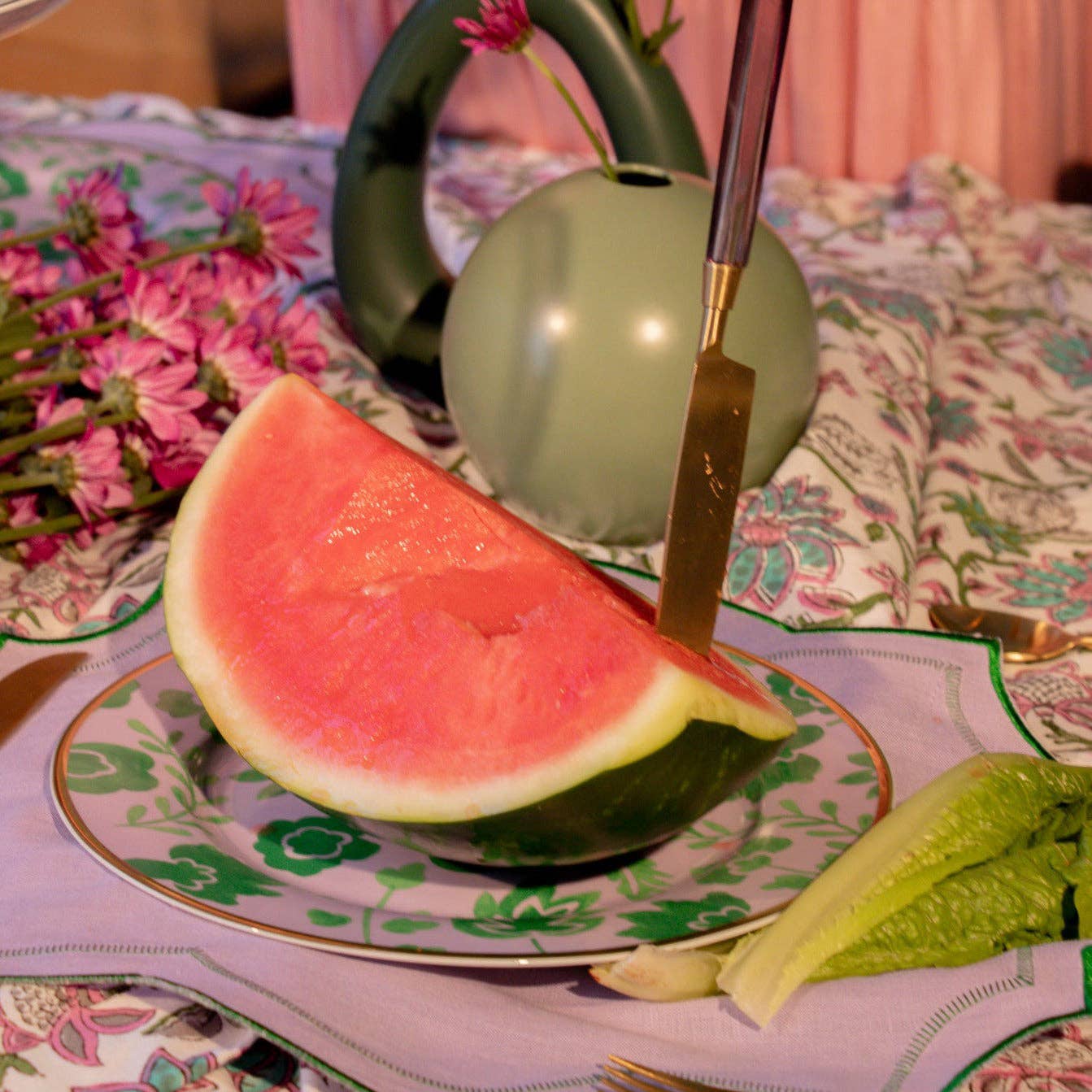 Ro’Table NYC - Wholesale Dinner Plate - Bernadette Leaf Dinner Plate - Set of 4 (+1 Bonus Plate)5