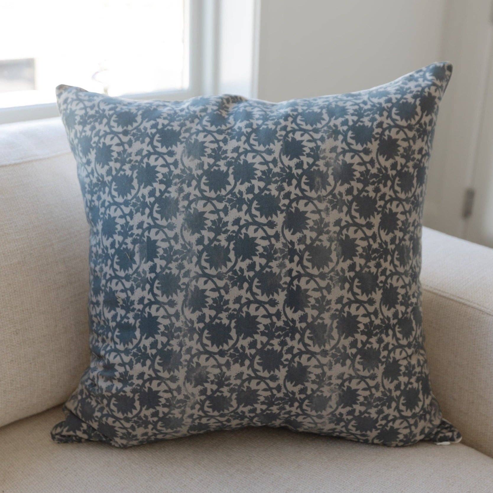 Woven Nook - Wholesale Throw Pillow Cover - Briar - 22" | 12x20"9