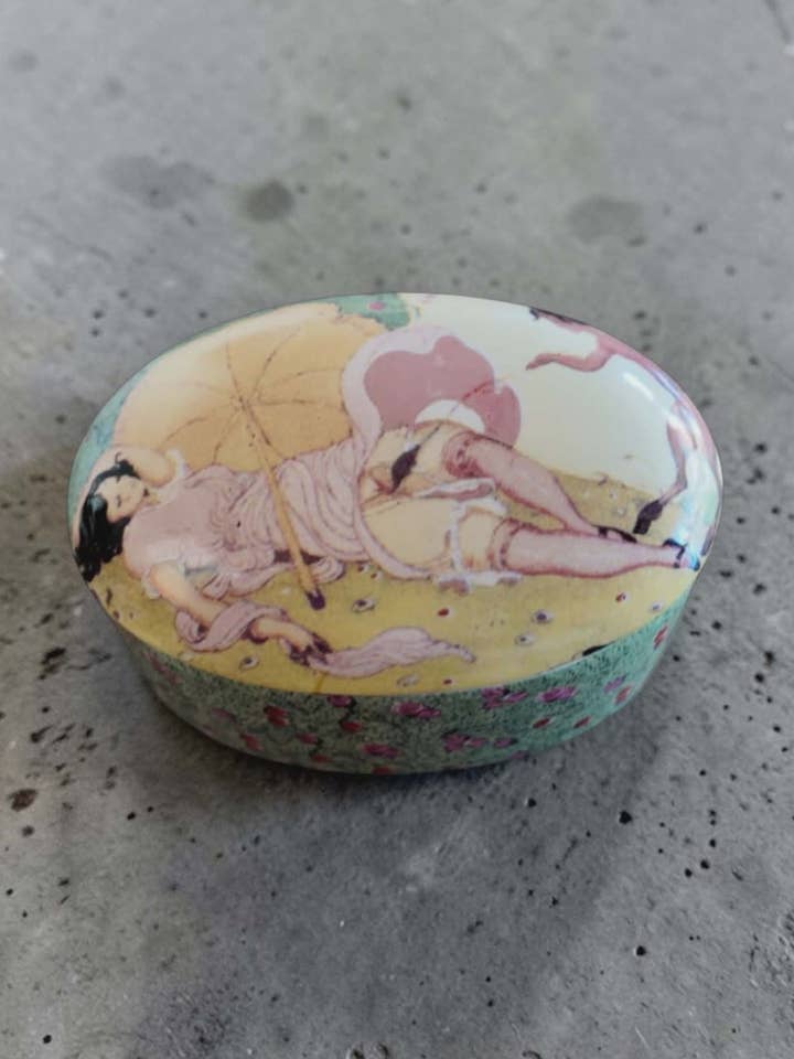 Caixa para comprimidos - Porcelana – Art Déco erótico por atacado de Art Déco Style