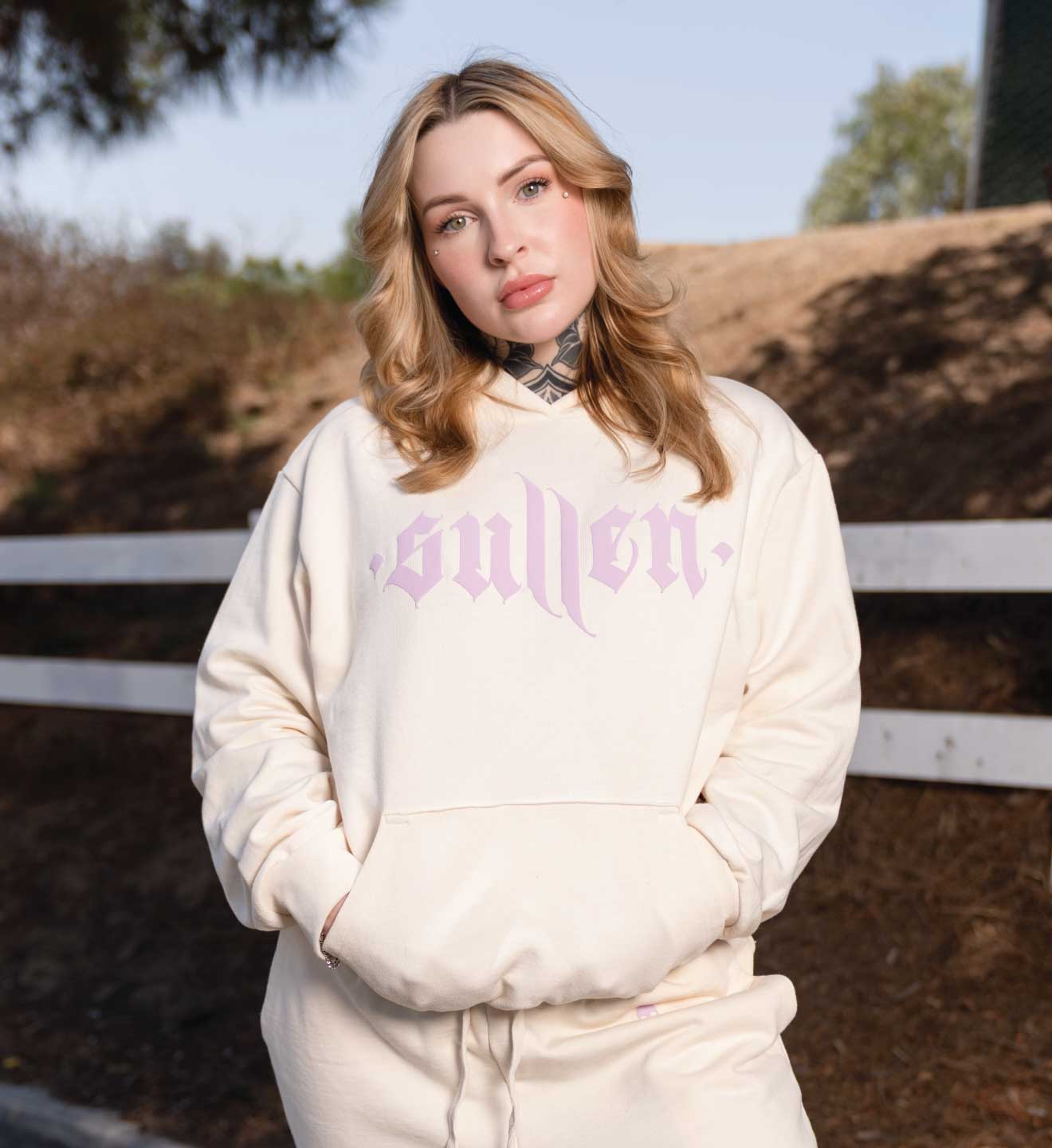 Sullen Clothing – wholesale Hoodie – Women's – Angels Sweatshirt - Dark Ivy6