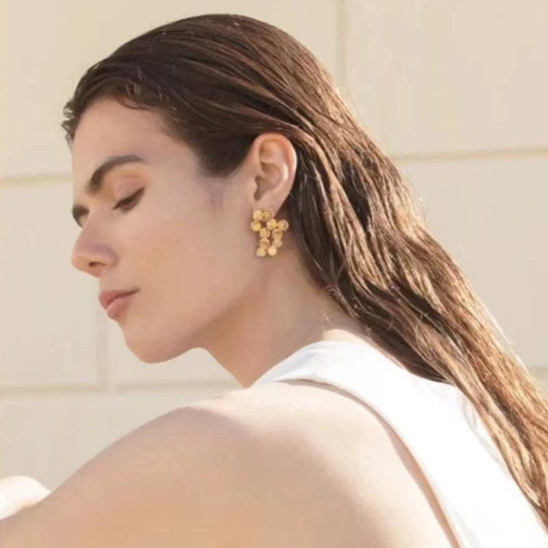 LanLivia – Großhandel Ohrstecker – Elegante Ohrringe mit Blumenstrauß-Design3