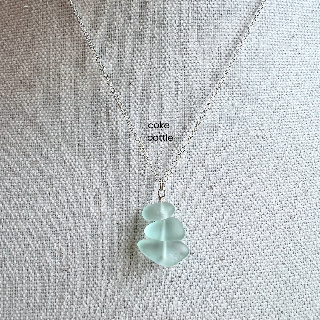 Generosity Company - Vente Colliers à pendentif - Collier en verre de mer chaîne en argent 18"8