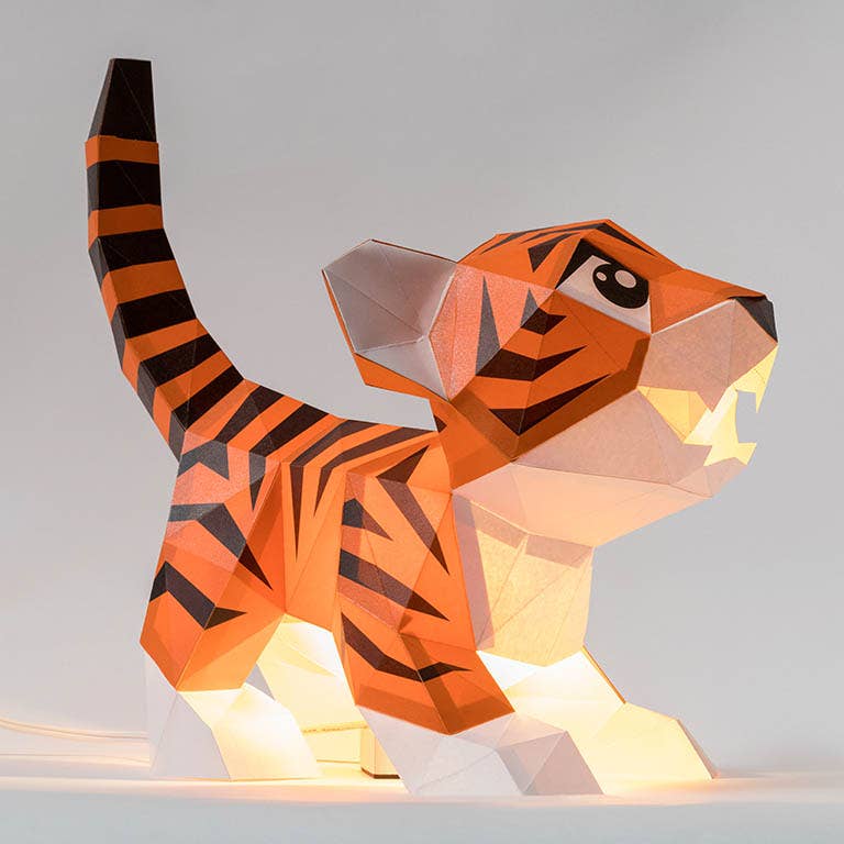 PAPERCRAFT WORLD - Vente Kit de bricolage - Modèle origami à double usage Baby Tiger, lampe animalière17
