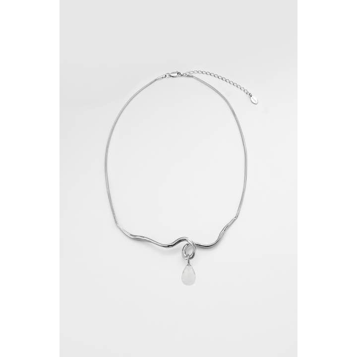 Maeva Halskæde + Lille Dråbevedhæng for engroshandel hos Kara Yoo