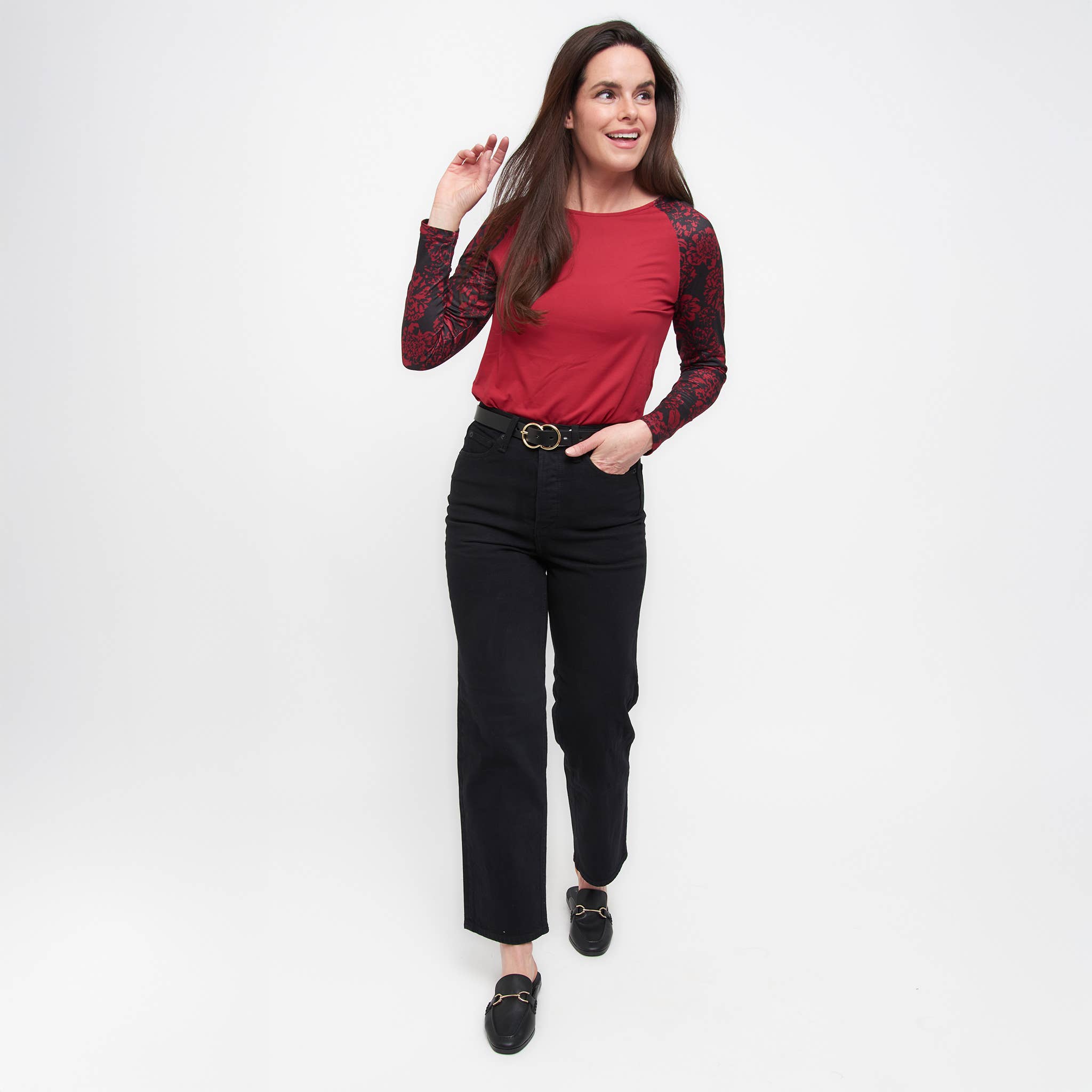 Howard's - Wholesale Tunic - Women's - Sale - Victoria Long Sleeve Raglan Top6