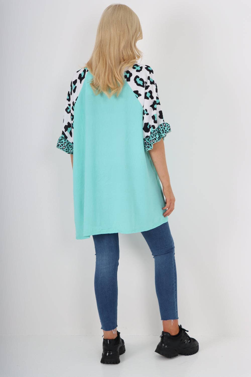 Miss Bold – wholesale Tunic – Women’s – Italian Animal Printed Sleeve Tunic Top19