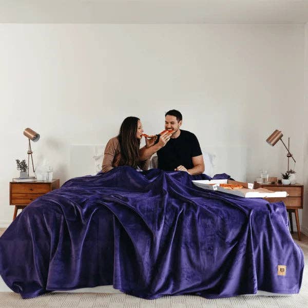 Big Blanket Co - Wholesale Throw Blanket - Original Stretch™ Blanket26