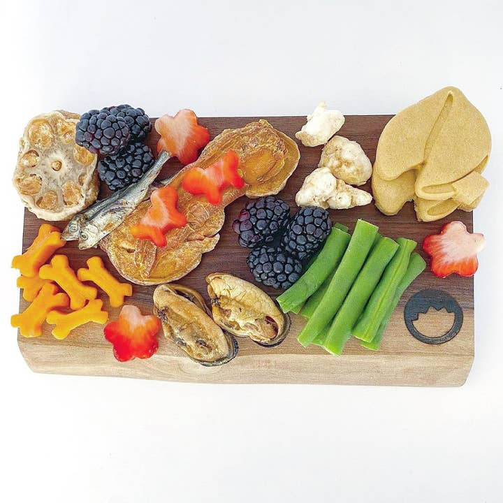 Naked Beasts, Inc. - Wholesale Pet Treats - Dog - Green Lipped Mussels (+Freeze Dried Options)8