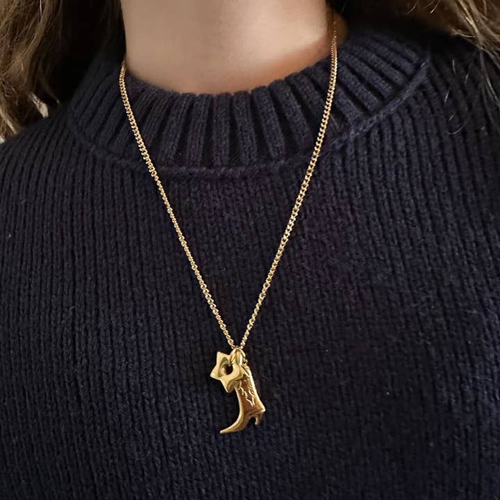 LOUIZ - Wholesale Pendant/Charm Necklace - LOUIZ Cowboy necklace with boot and star1