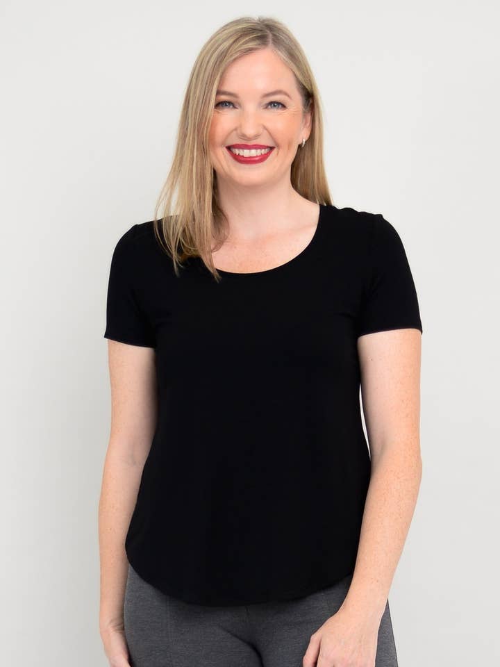 Camiseta Tessa, Preta, Bambu por atacado de Blue Sky Clothing Co LLC