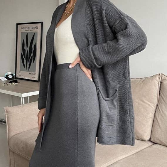 Rosa Clothing - Vente Ensemble haut et jupe - Femme - Ensemble douillet en tricot avec cardigan et col en R et jupe taille haute10