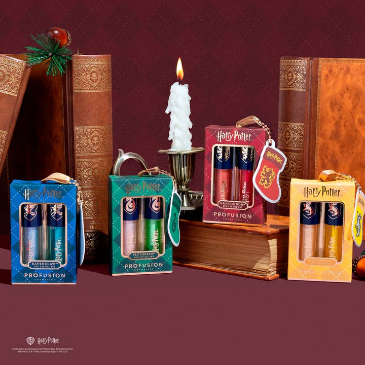 VIAI Beauty - Wholesale Lip Gloss - Harry Potter Holiday | Gryffindor™ Slytherin™ Hufflepuff™ Raven Claw™ Lip Duo Set16