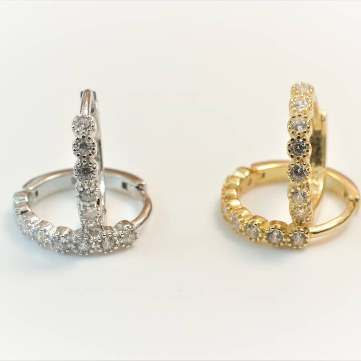 gold hoop earrings - gift for her for wholesale by Diat