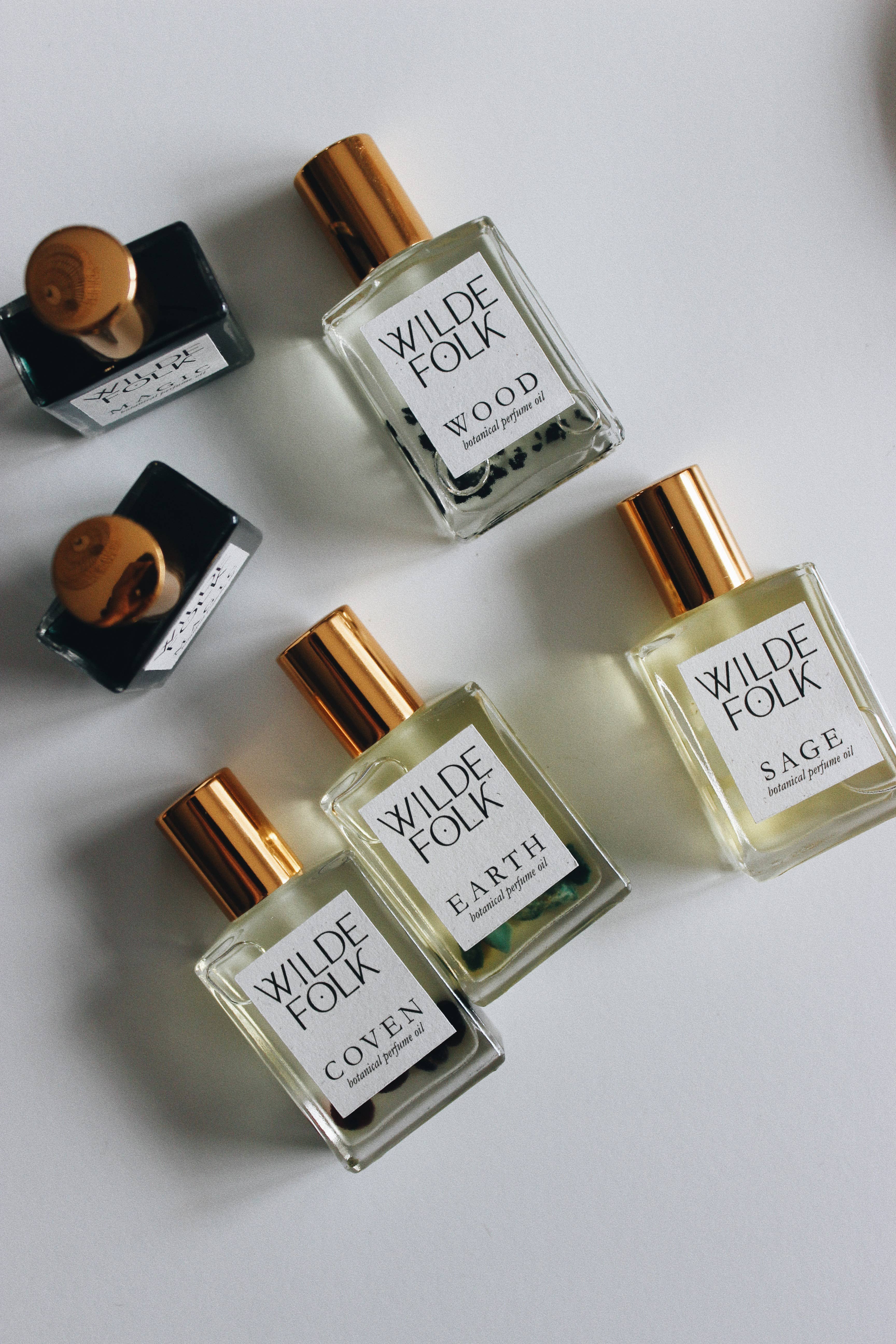 Wilde Folk - Wholesale Roll-On Fragrance - Earth Perfume Oil – Patchouli, Cedarwood & Vetiver, 15mL2