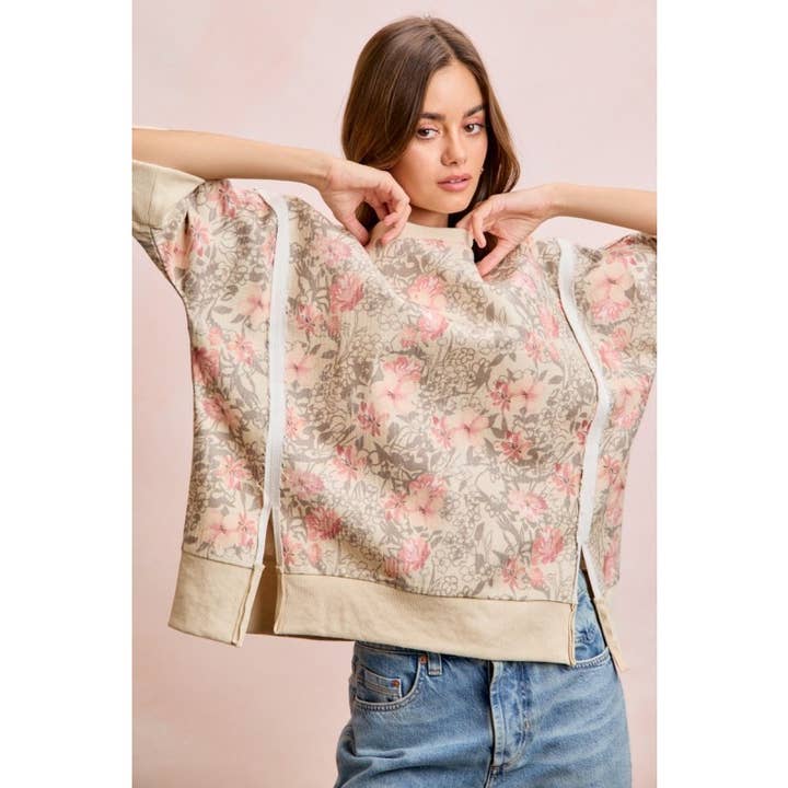 Blommig tryckt twilltopp med öppna sömmar och korta ärmar för wholesale av IVE