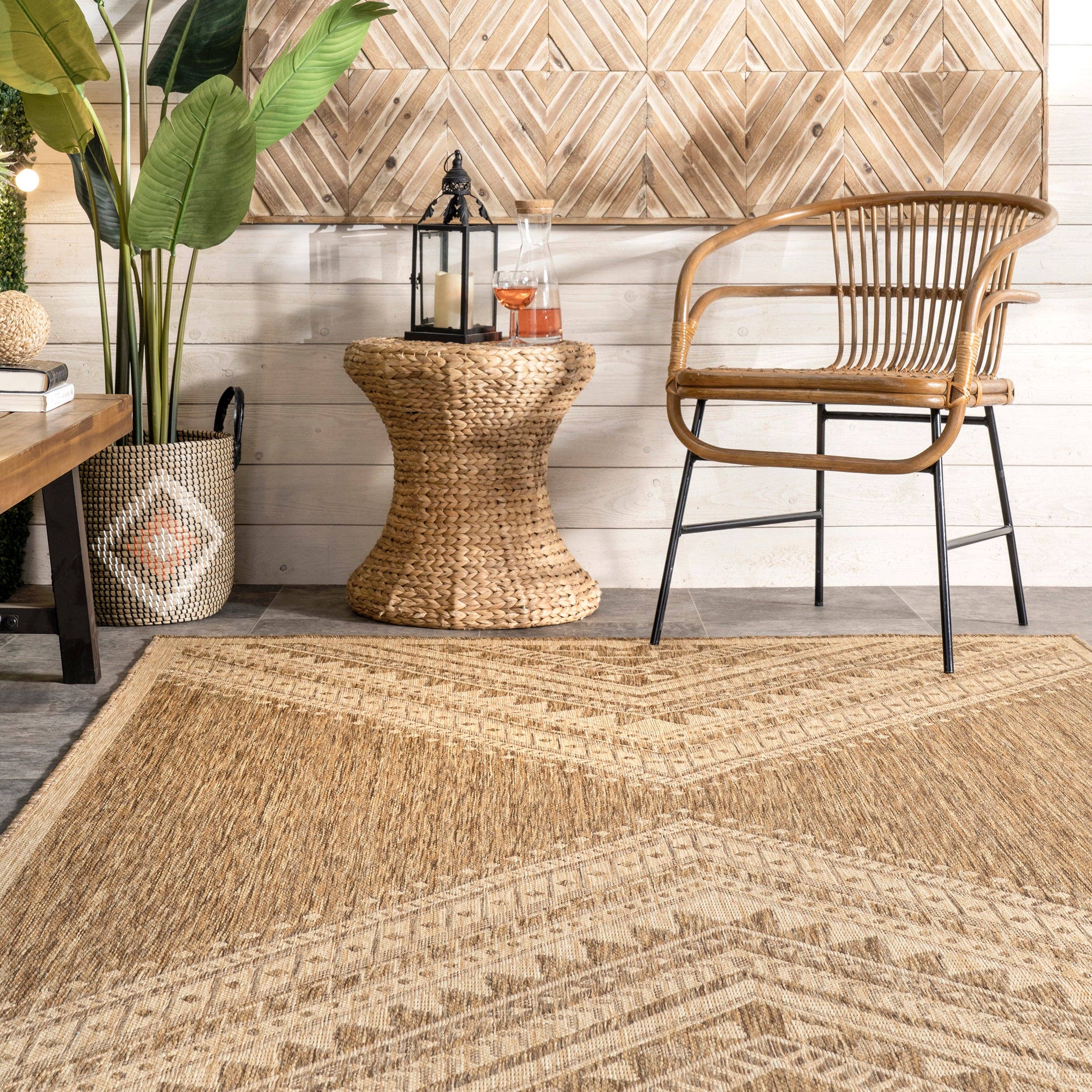 nuLOOM - Wholesale Area Rug - Landry Aztec Indoor/Outdoor Area Rug6